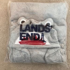 Lands End Kids Hooded Towel - Shark - NEW